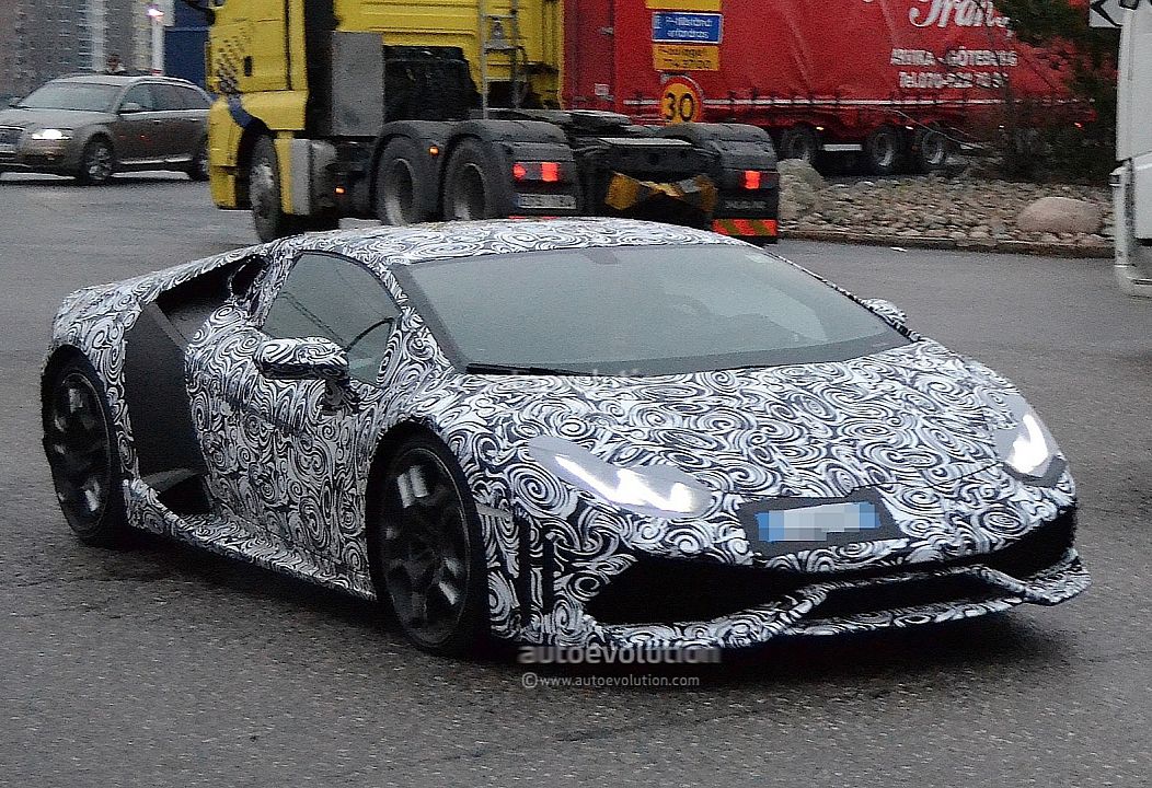 Новый Lamborghini Huracane шпионские фото