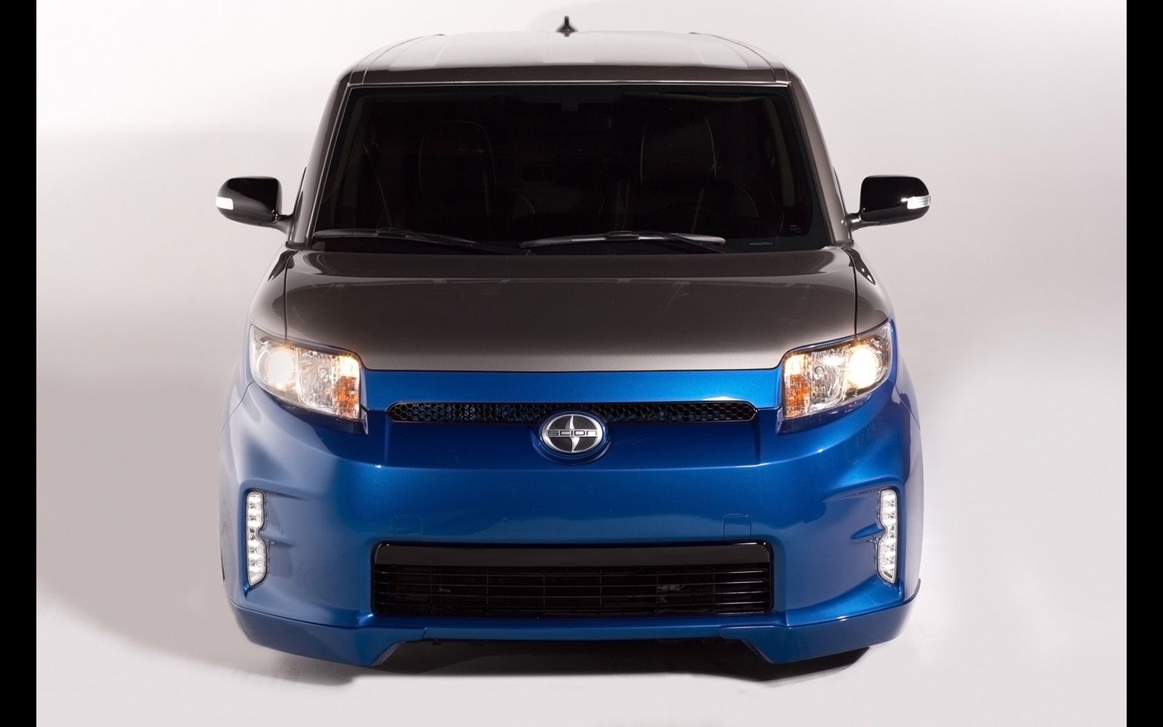 Cartel Customs Scion xB Strictly Business