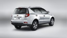 Geely Emgrand X7 сзади