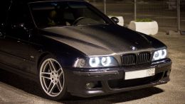 Фотографии тюнинговой BMW E39 M5 Compressor