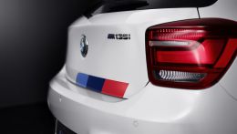 Новогодняя песенка от BMW