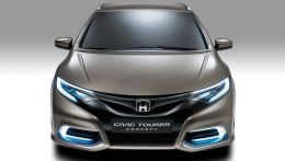 В Англии стартовало производство универсала Honda.