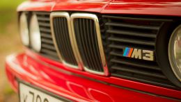 Легендарная BMW E30 M3 с тюненым S14 Turbo